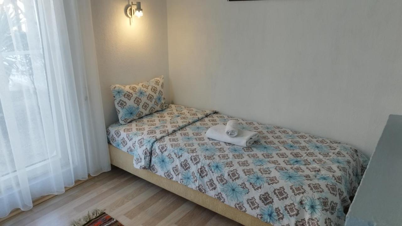 Cemils Guest House Чирали Экстерьер фото